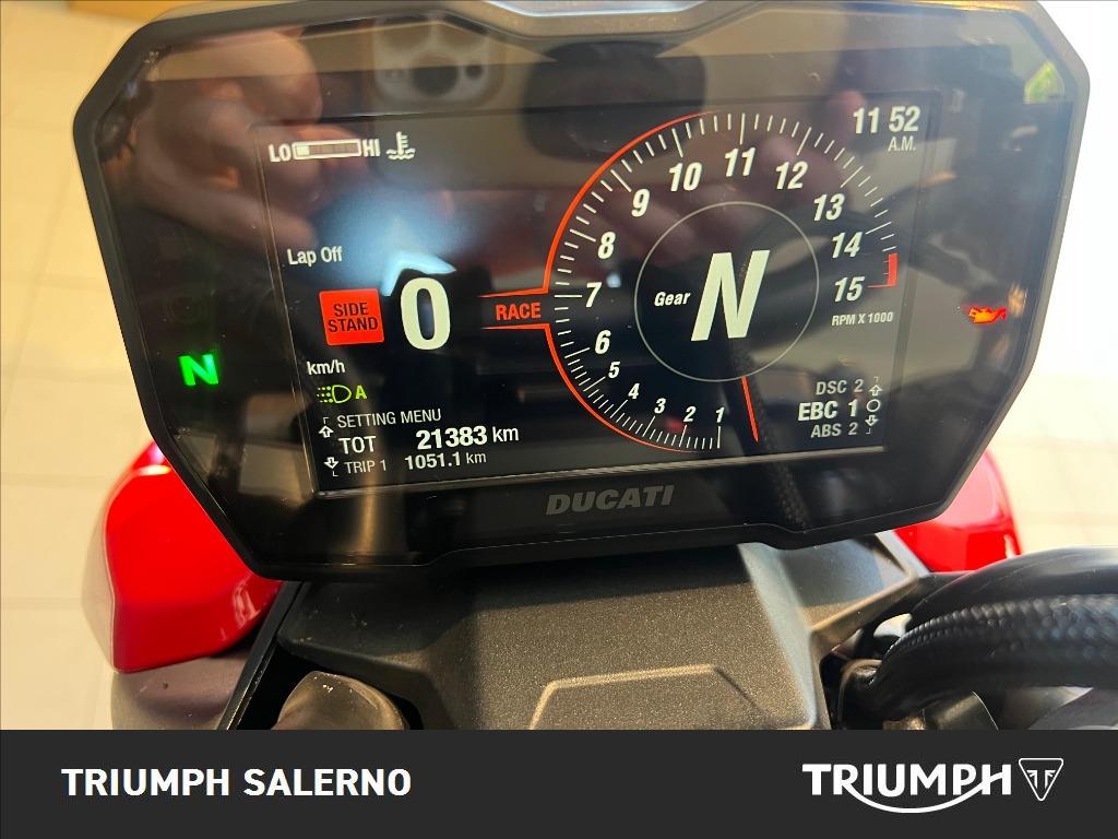 DUCATI Streetfighter V4 1100 