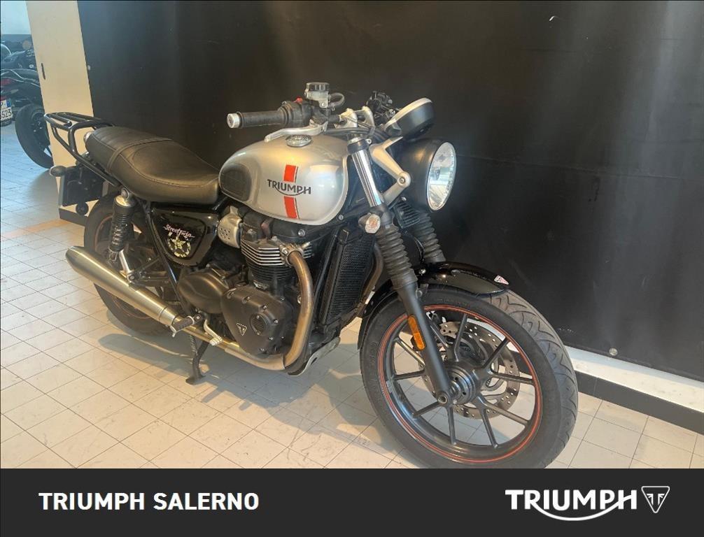 TRIUMPH Street Twin 900 