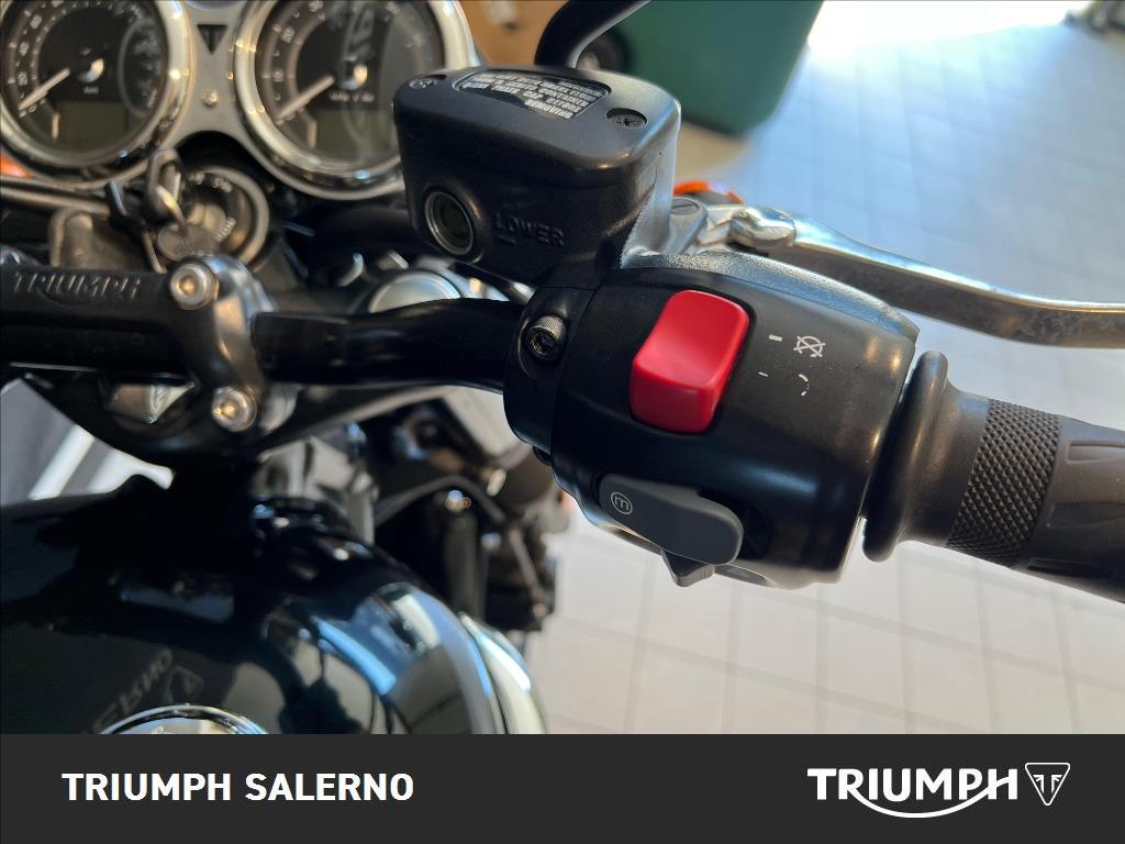 TRIUMPH Bonneville 1200 T120 Black Abs
