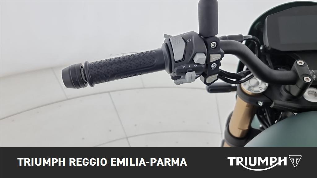 BENELLI Leoncino 800 