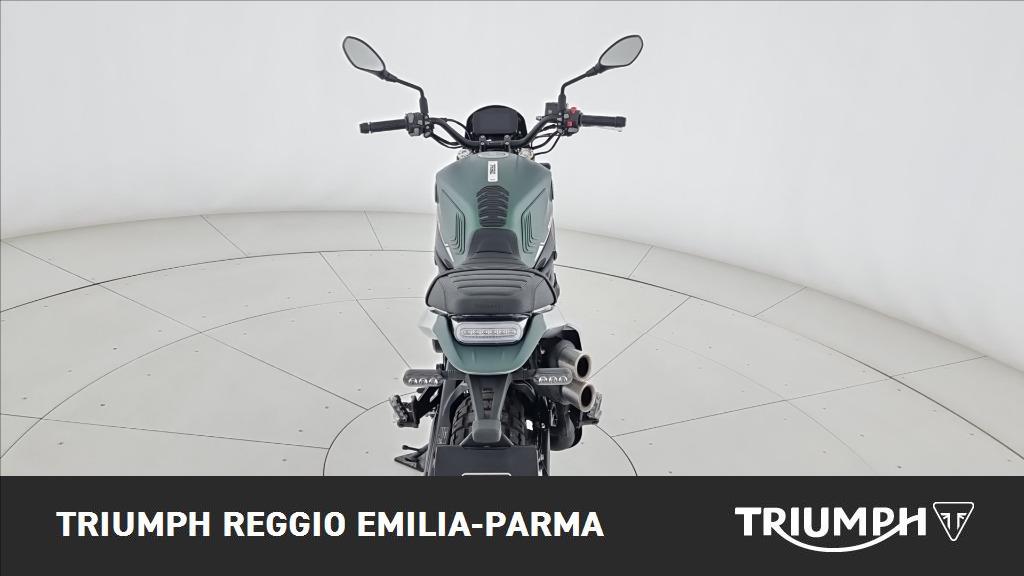 BENELLI Leoncino 800 