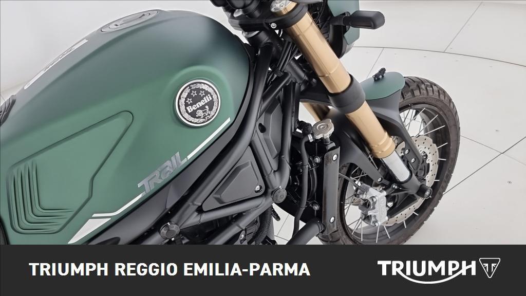 BENELLI Leoncino 800 