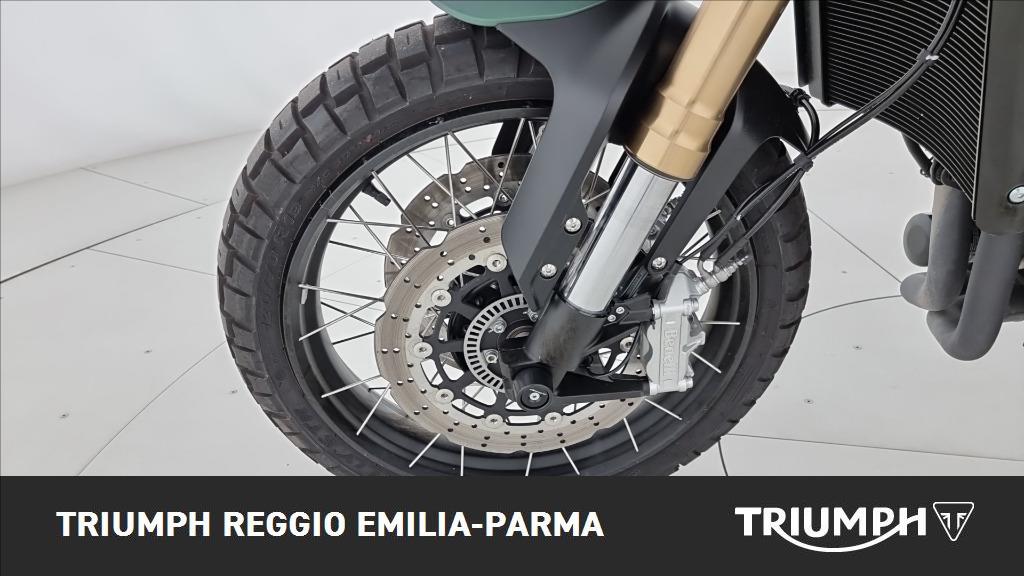 BENELLI Leoncino 800 
