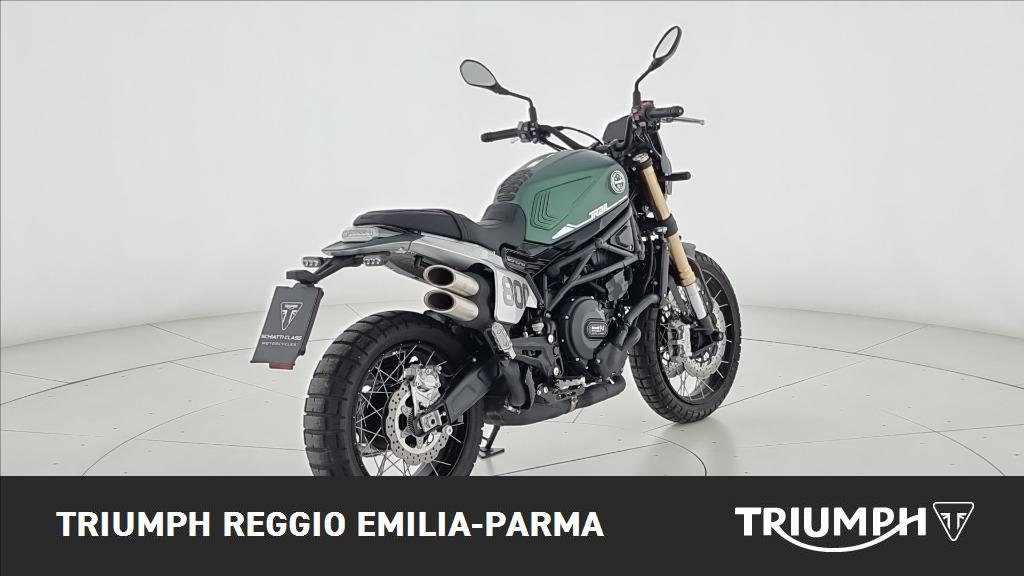 BENELLI Leoncino 800 
