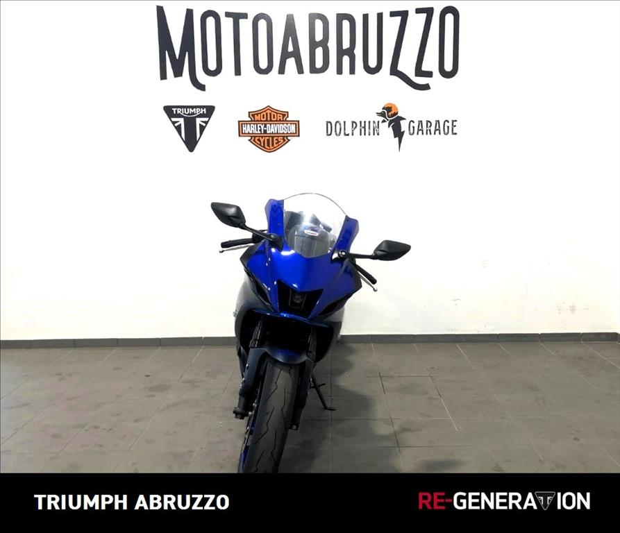 YAMAHA YZF R7 690 Abs