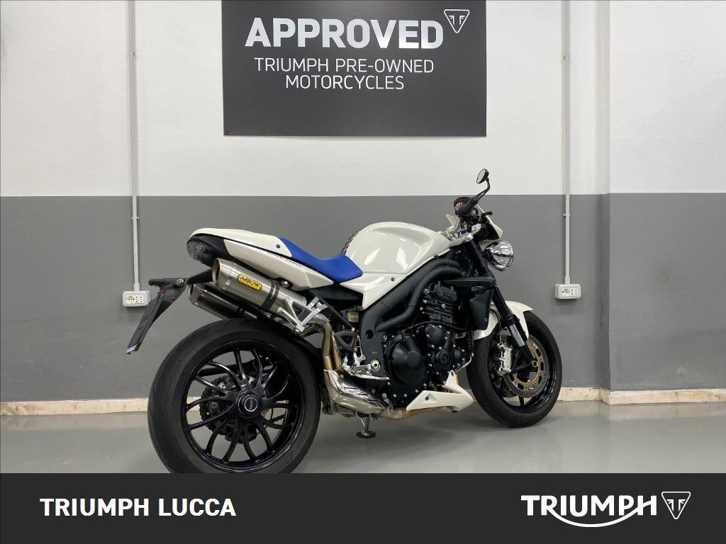 TRIUMPH Speed Triple 1050 