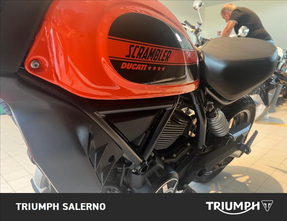 DUCATI Scrambler 399 Sixty2 