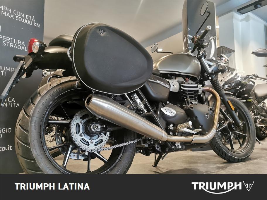 TRIUMPH Street Twin 900 