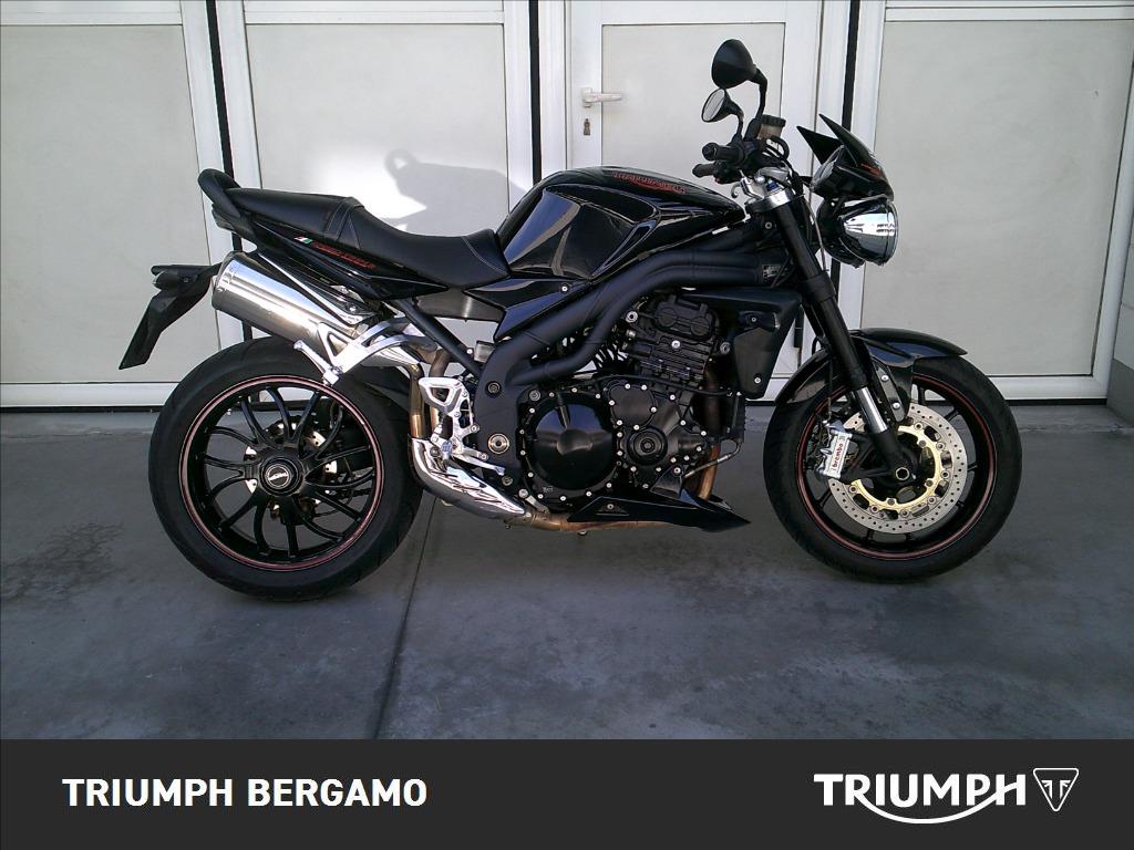 TRIUMPH Speed Triple 1050 SE