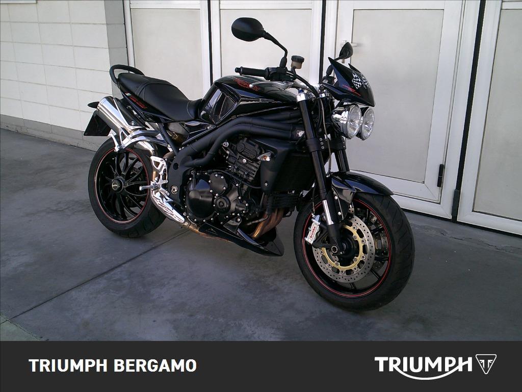 TRIUMPH Speed Triple 1050 SE