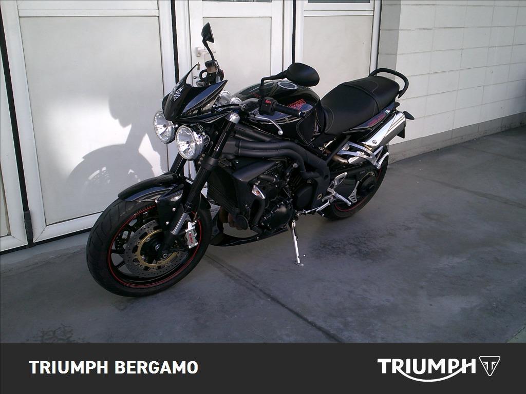 TRIUMPH Speed Triple 1050 SE