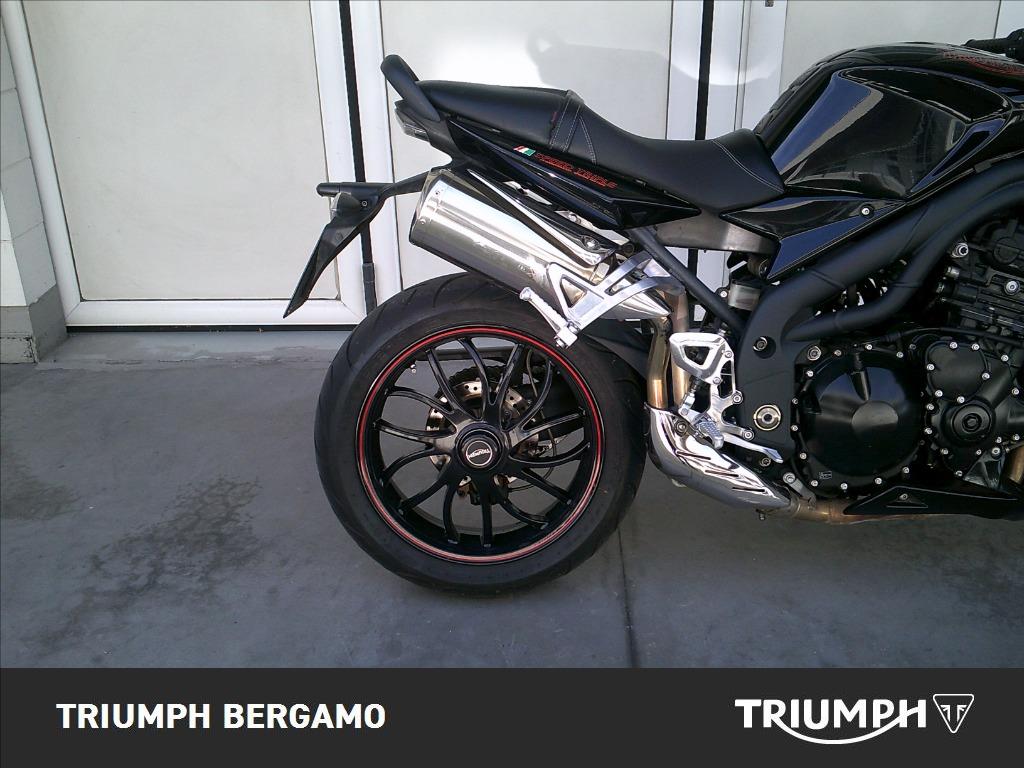 TRIUMPH Speed Triple 1050 SE