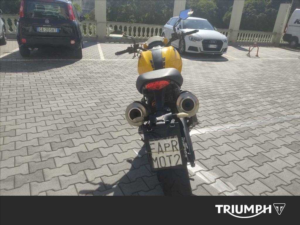 DUCATI Monster 696 