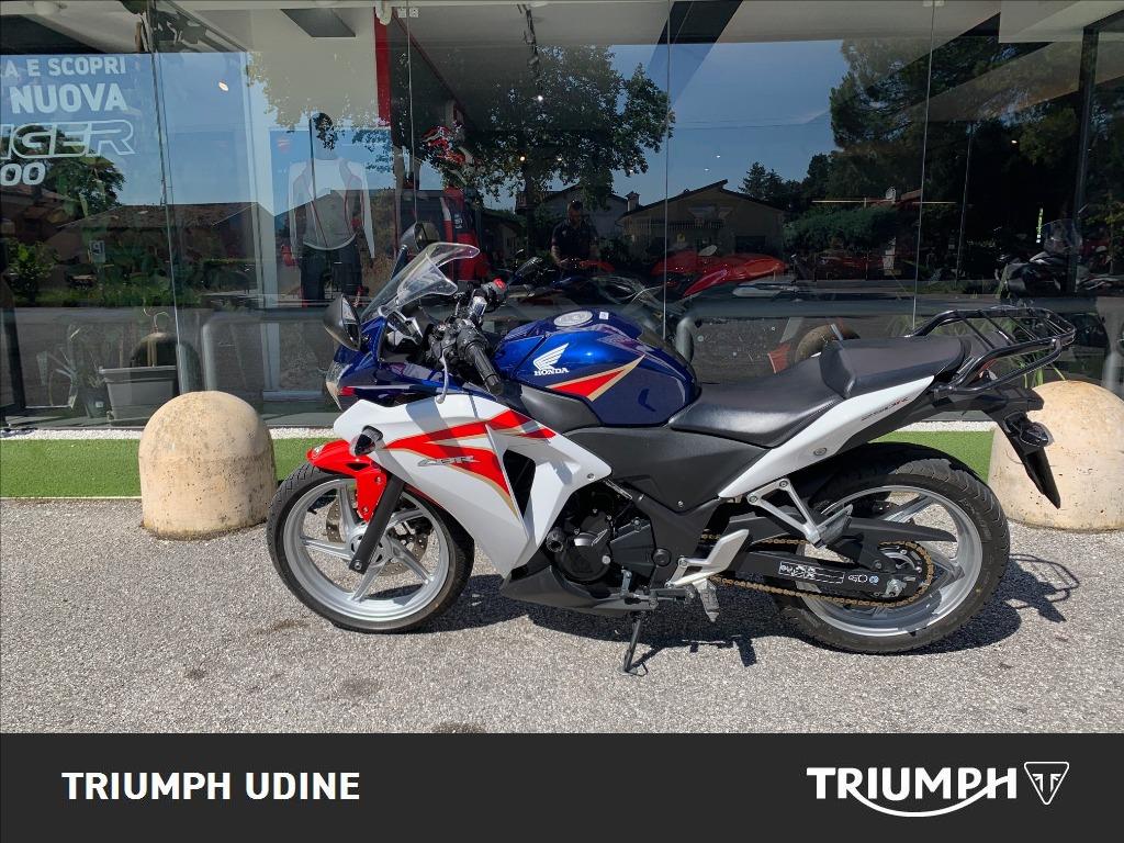 HONDA CBR 250 R 
