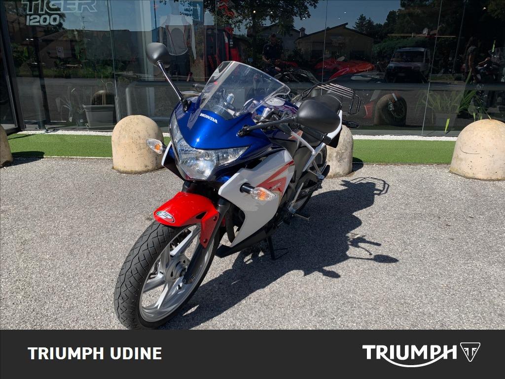 HONDA CBR 250 R 