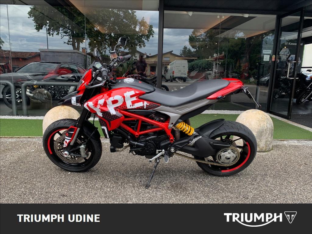 DUCATI Hypermotard 939 Red