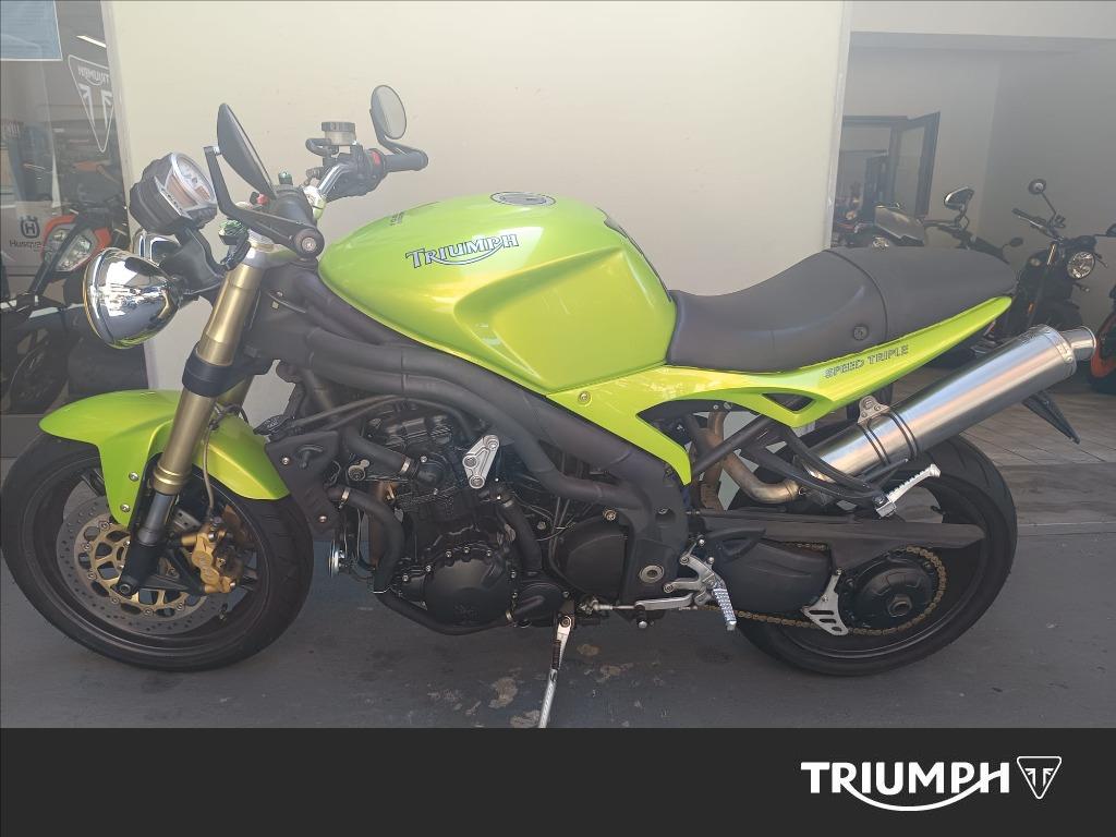 TRIUMPH Speed Triple 1050 