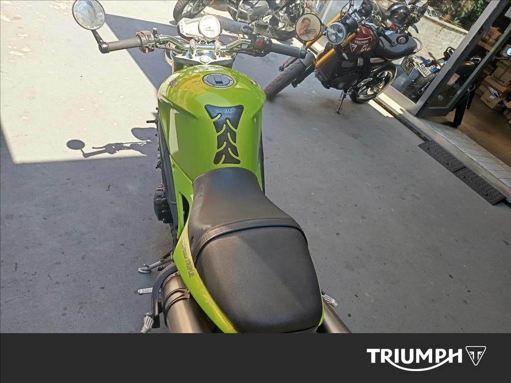 TRIUMPH Speed Triple 1050 
