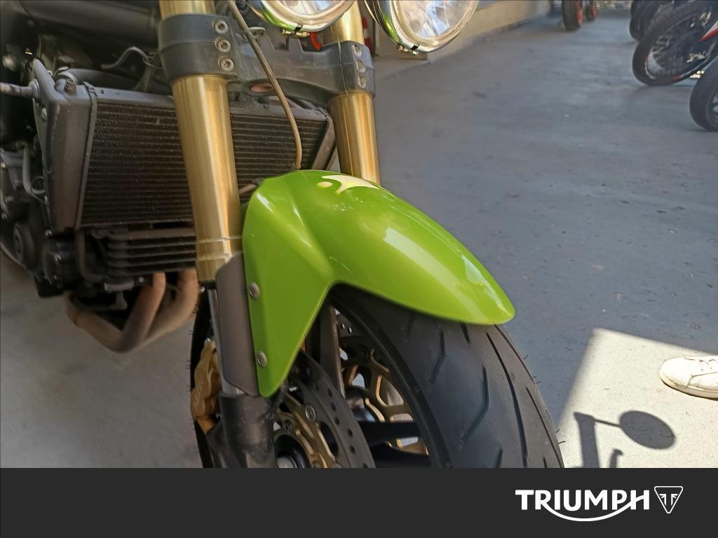 TRIUMPH Speed Triple 1050 