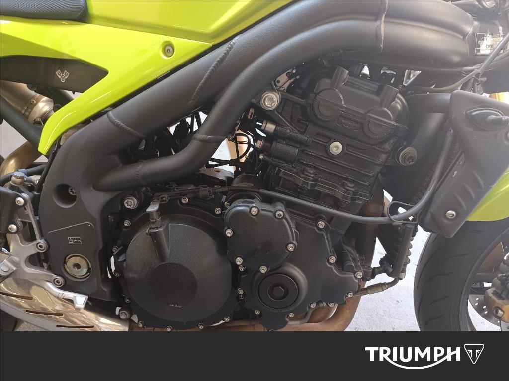 TRIUMPH Speed Triple 1050 