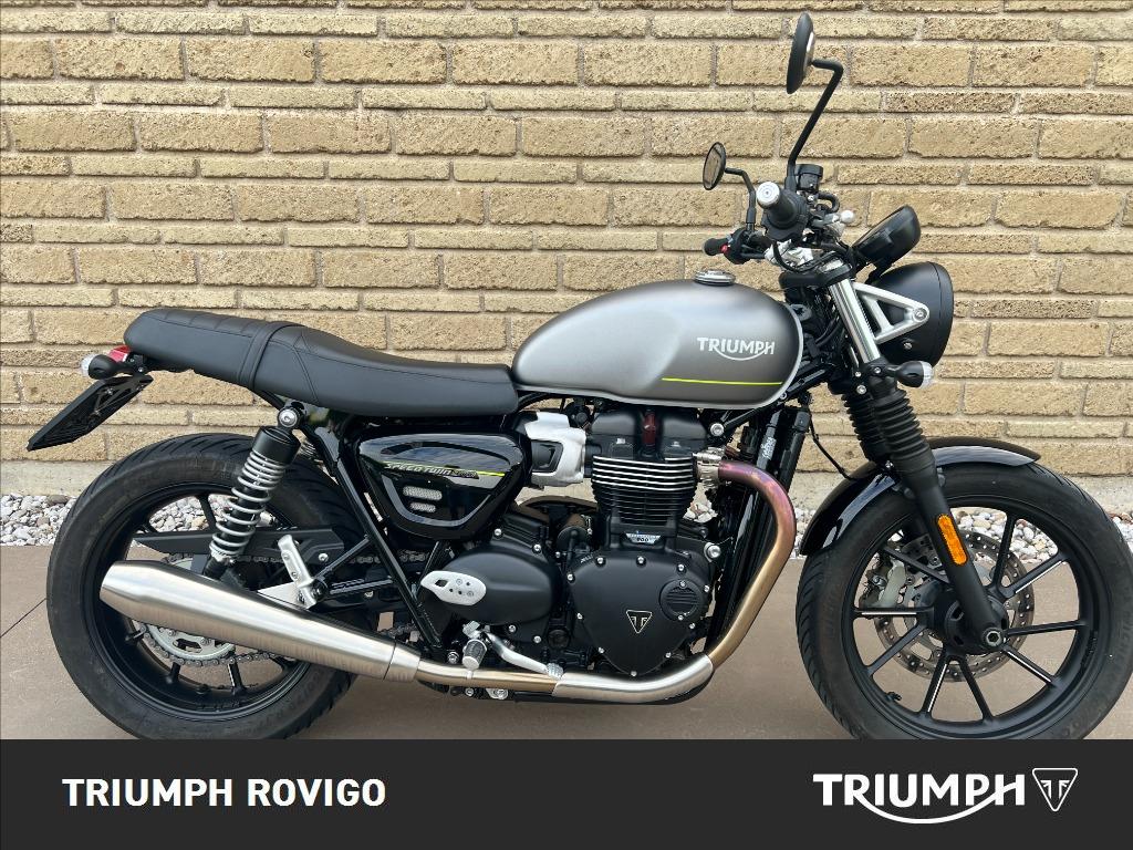 TRIUMPH Street Twin 900 