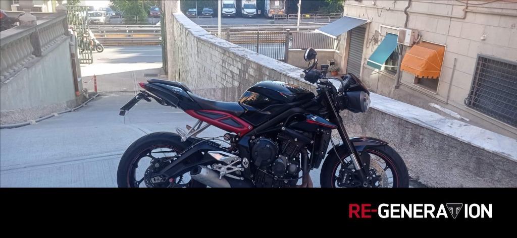 TRIUMPH Street Triple 765 R