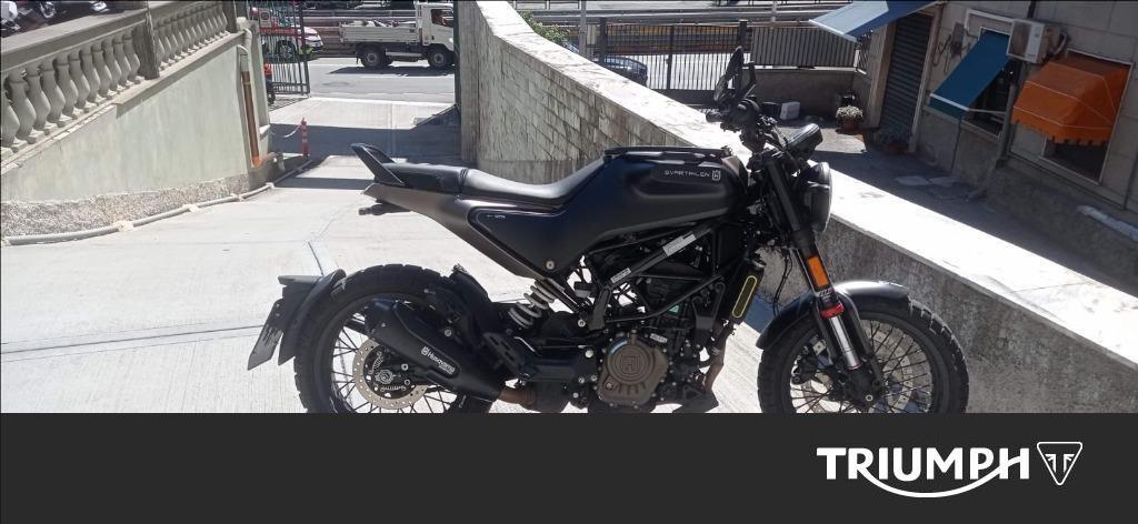 HUSQVARNA Svartpilen 125 4T
