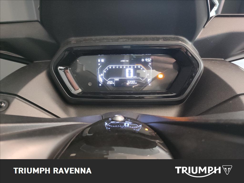 YAMAHA X-Max 300 Abs
