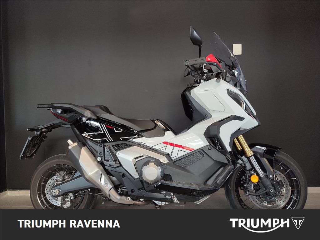 HONDA X-ADV 750 DCT Abs