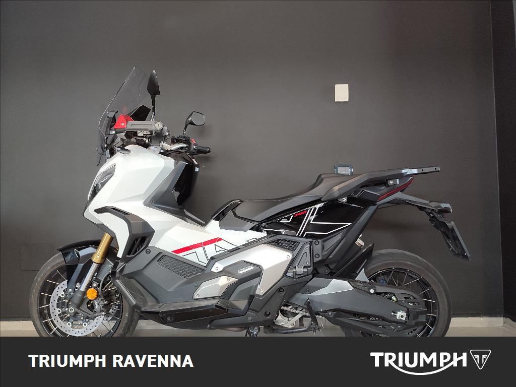 HONDA X-ADV 750 DCT Abs
