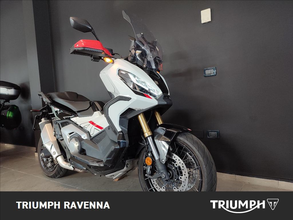HONDA X-ADV 750 DCT Abs