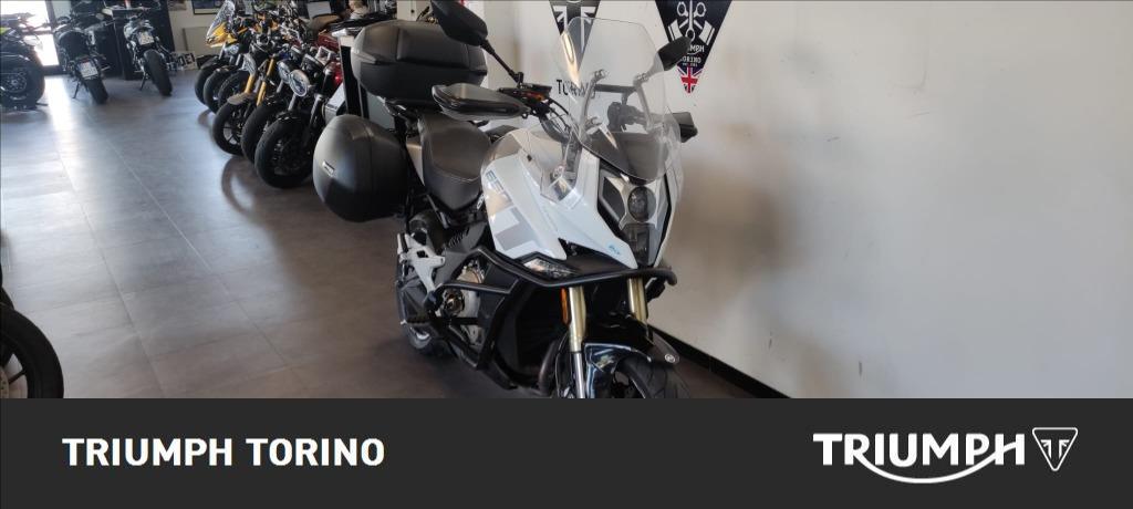 CFMOTO 650 MT Abs