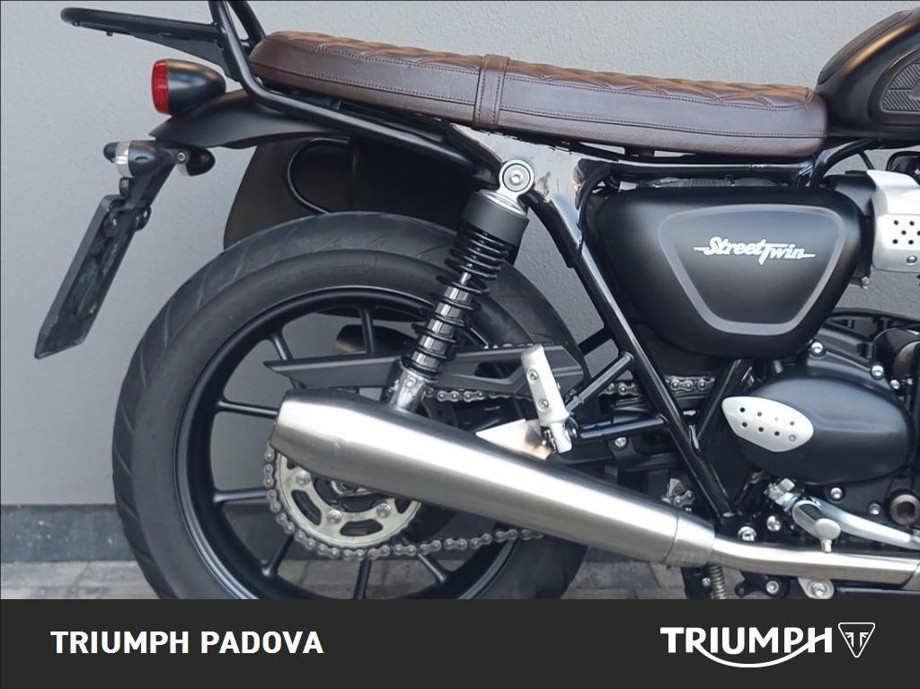 TRIUMPH Street Twin 900 