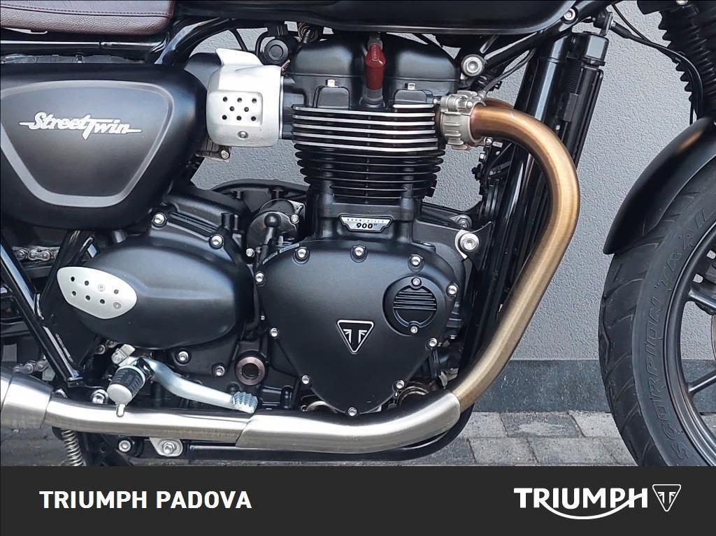 TRIUMPH Street Twin 900 