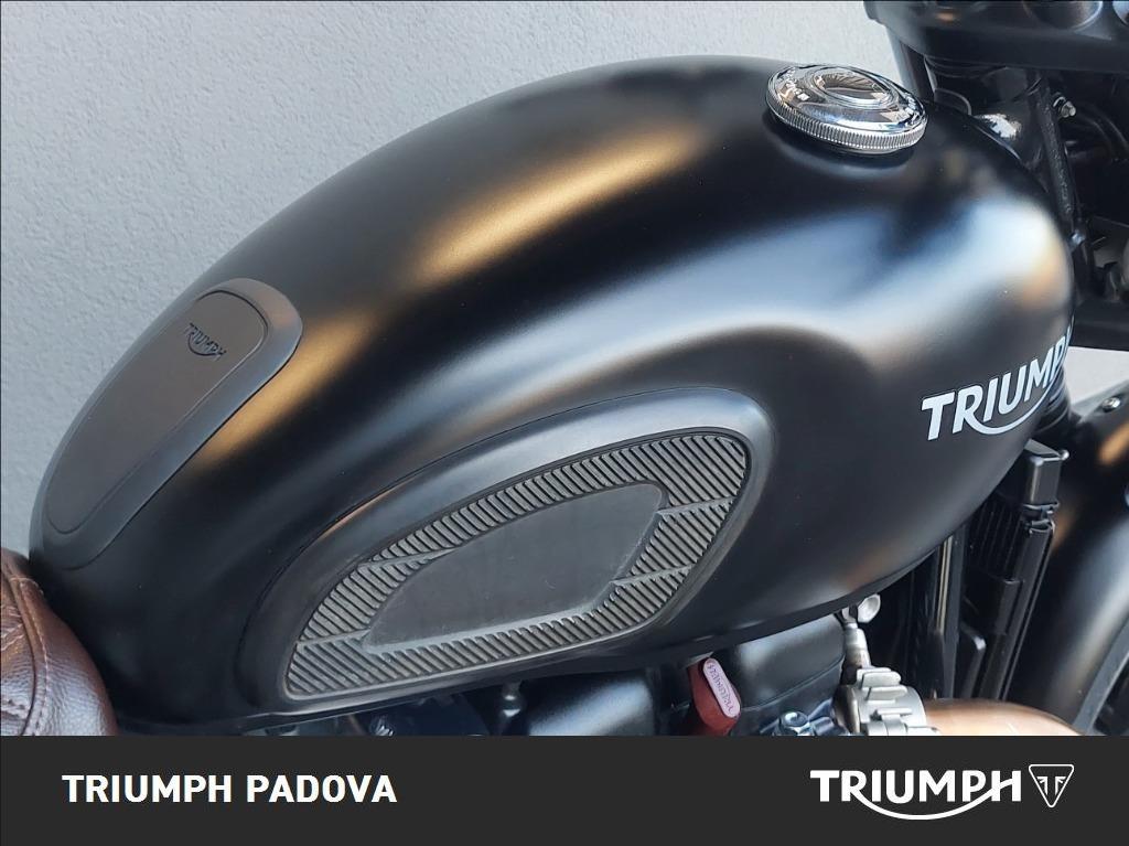 TRIUMPH Street Twin 900 