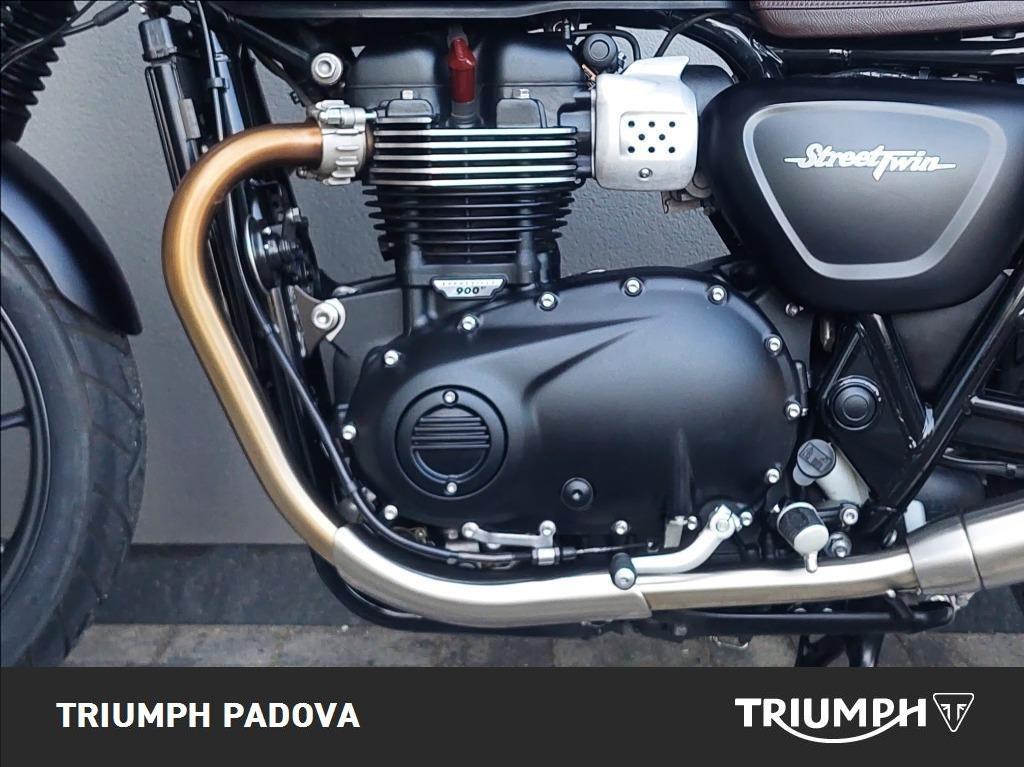 TRIUMPH Street Twin 900 
