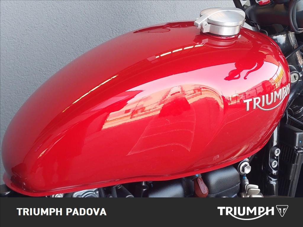 TRIUMPH Bonneville 1200 Bobber E5