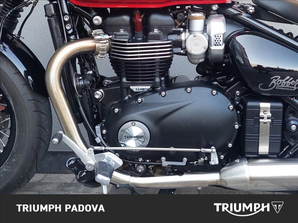 TRIUMPH Bonneville 1200 Bobber E5
