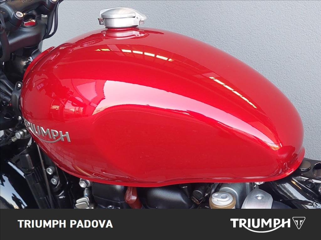 TRIUMPH Bonneville 1200 Bobber E5