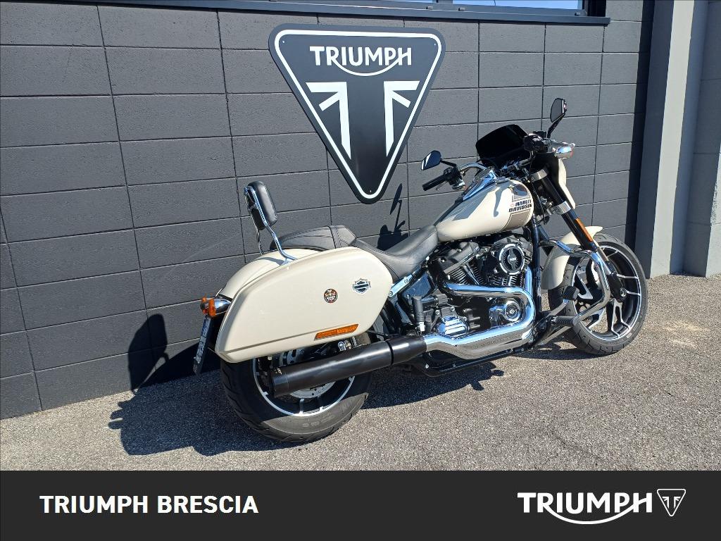 HARLEY DAVIDSON Sport Glide 107 1745 Custom Colour abs