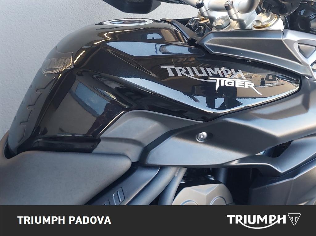 TRIUMPH Tiger 800 Abs