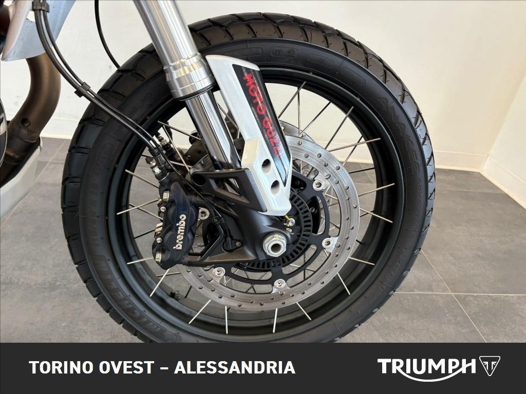 MOTO GUZZI V85 TT Abs