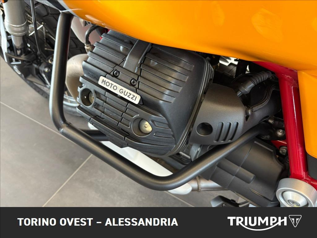 MOTO GUZZI V85 TT Abs