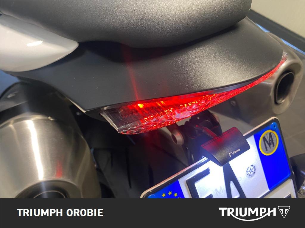 TRIUMPH Speed Triple 1050 Abs