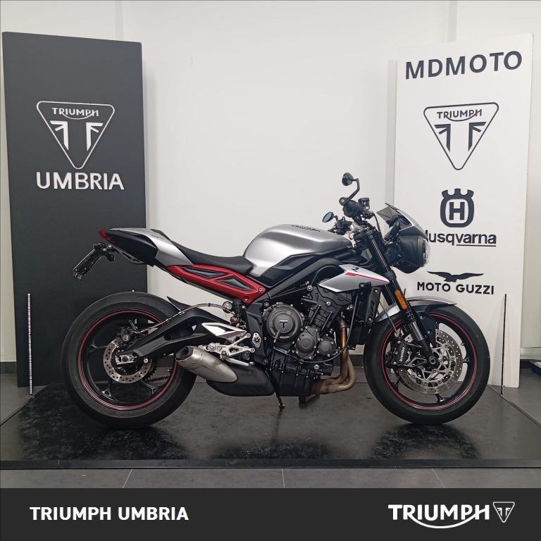 TRIUMPH Street Triple 765 R Low seat