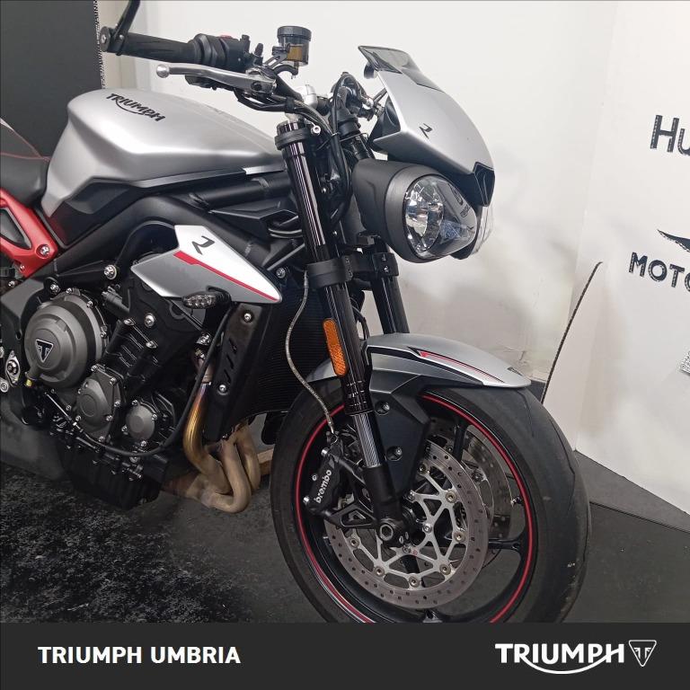 TRIUMPH Street Triple 765 R Low seat