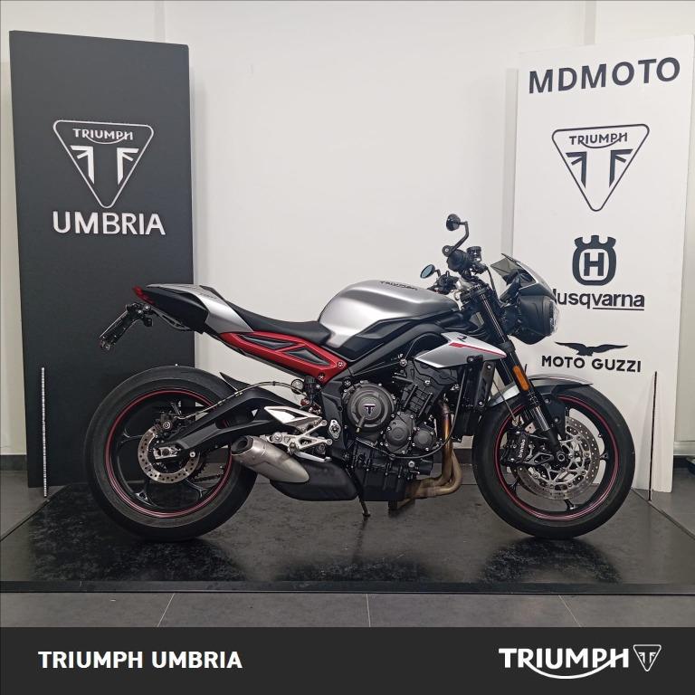 TRIUMPH Street Triple 765 R Low seat