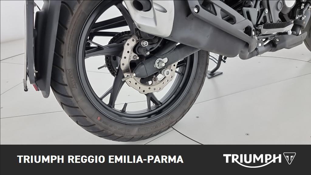 BENELLI Leoncino 125 