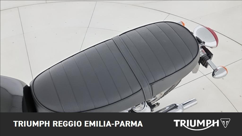 TRIUMPH Bonneville 865 