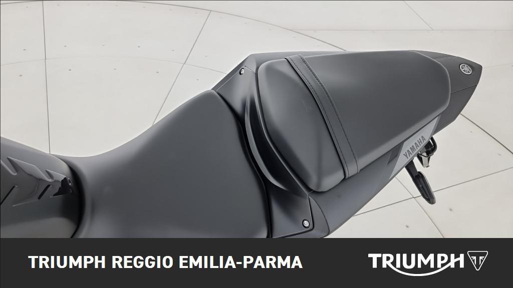 YAMAHA MT-03 320 Abs